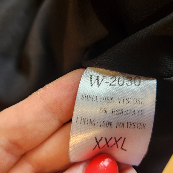 Dress - Picture 3 of 3